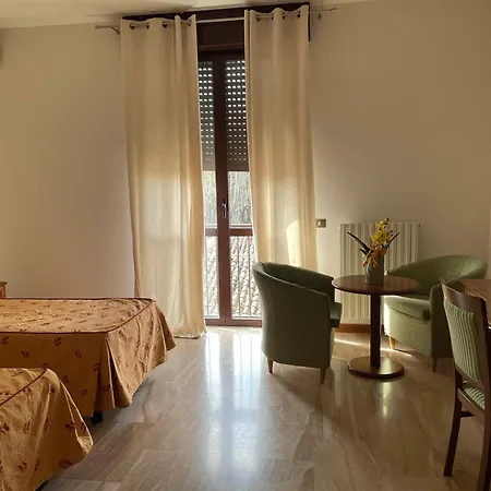 Hotel Clementi Salice Terme